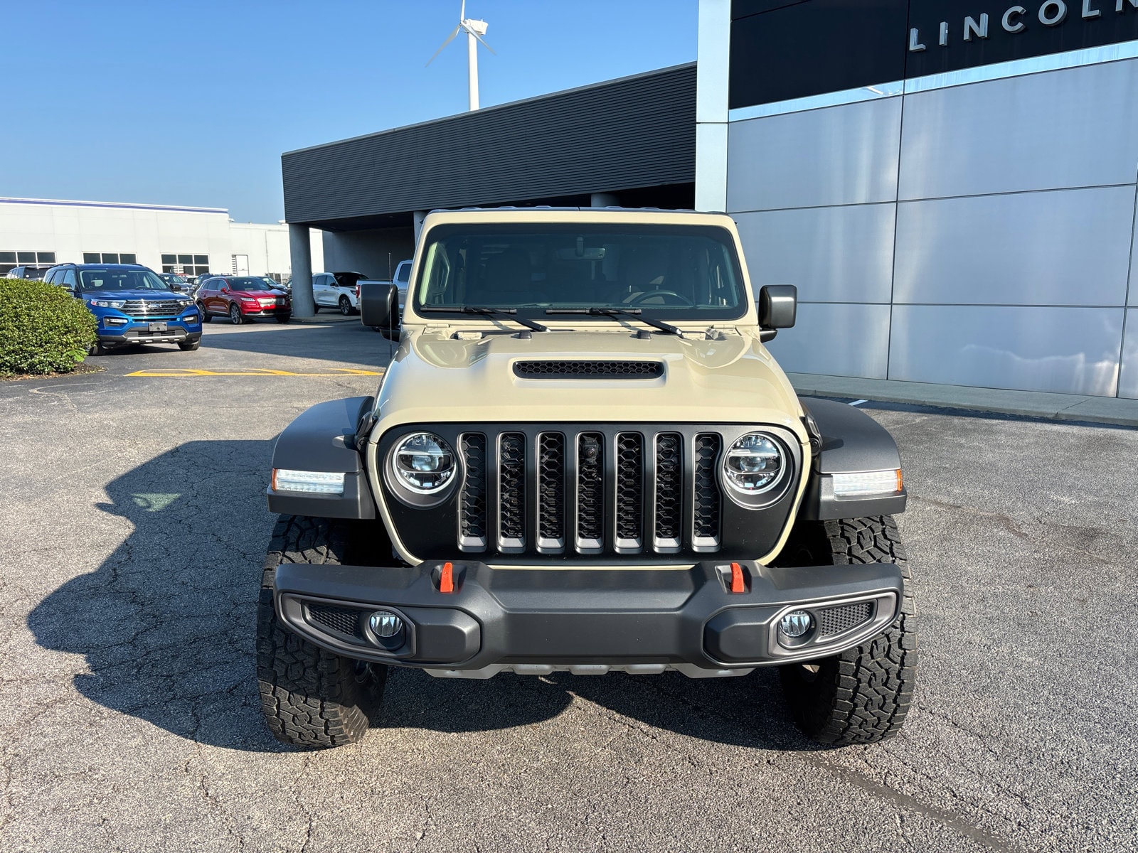 Used 2020 Jeep Gladiator Mojave with VIN 1C6JJTEG8LL207514 for sale in Columbus, OH