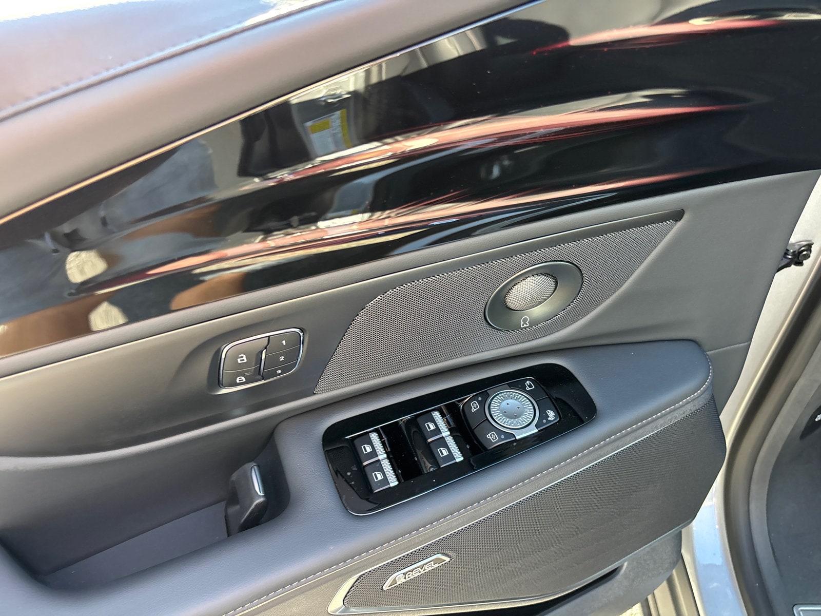 2026 Lincoln Nautilus Premiere - Photo 12