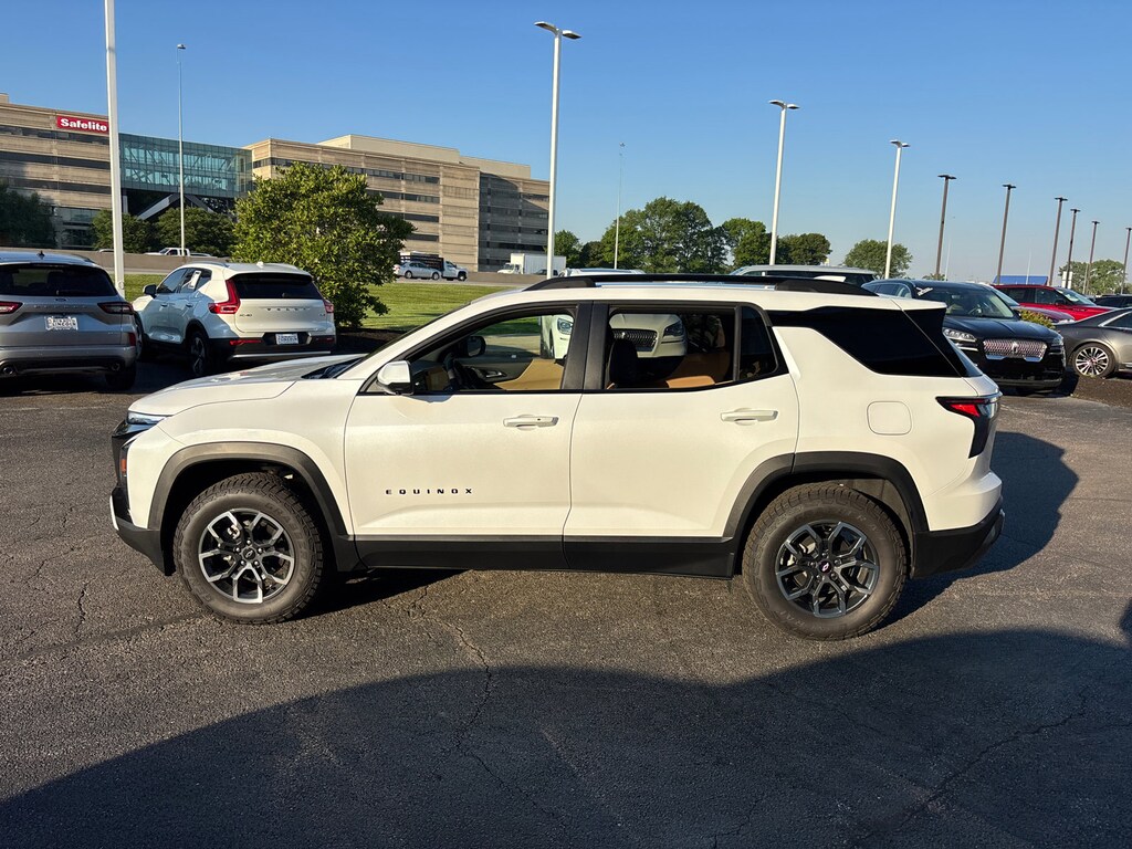 Used 2026 Chevrolet Equinox AWD ACTIV SUV