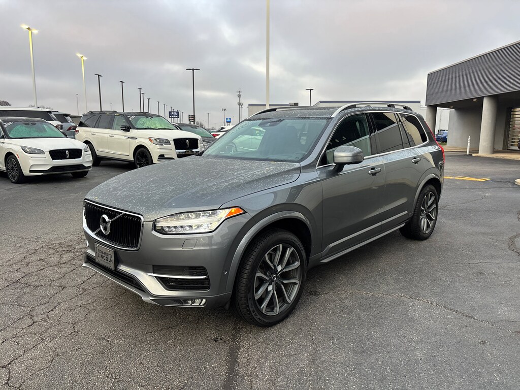 Used 2017 Volvo XC90 Momentum SUV