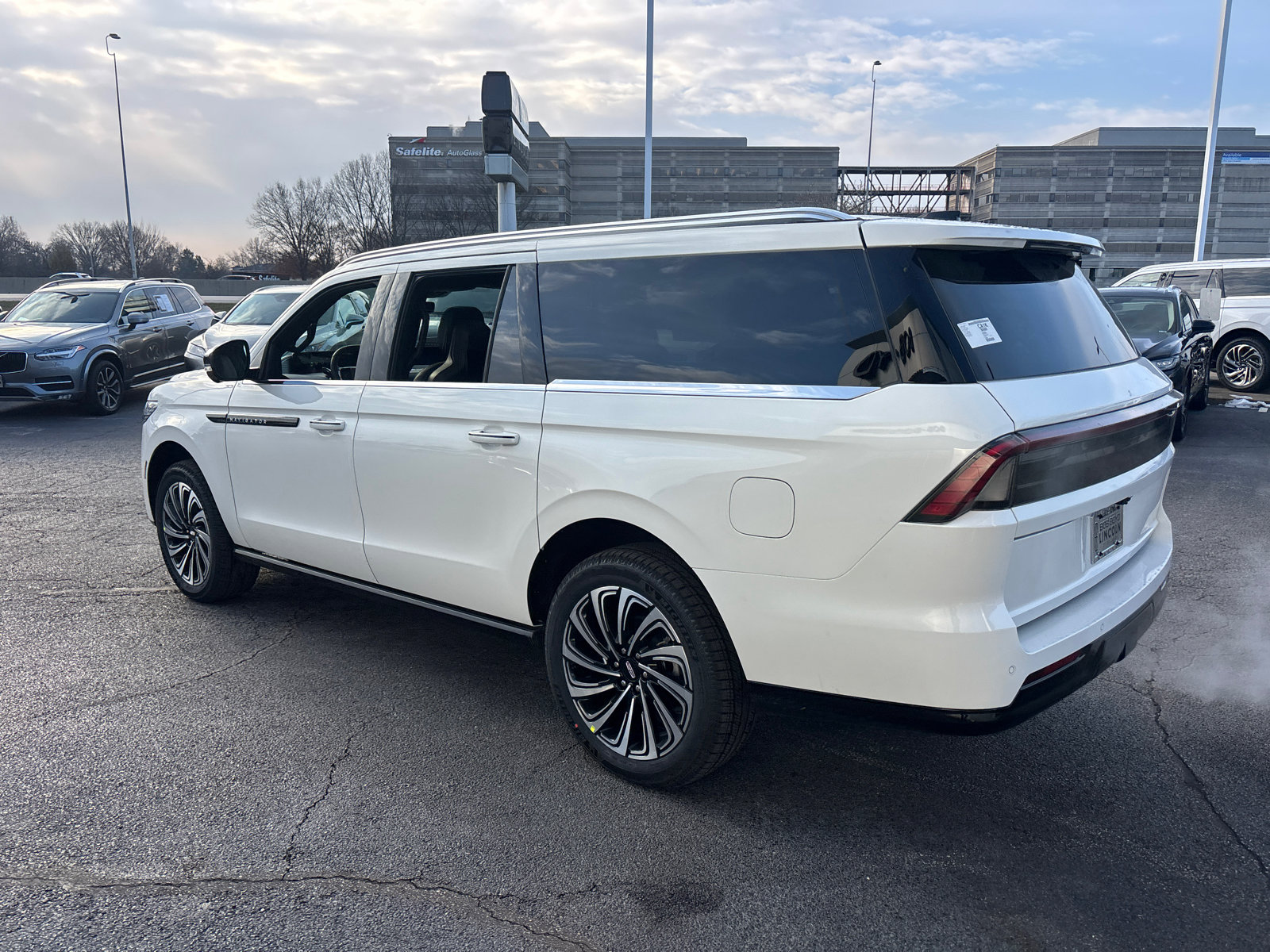 2026 Lincoln Navigator Black Label L - Photo 5