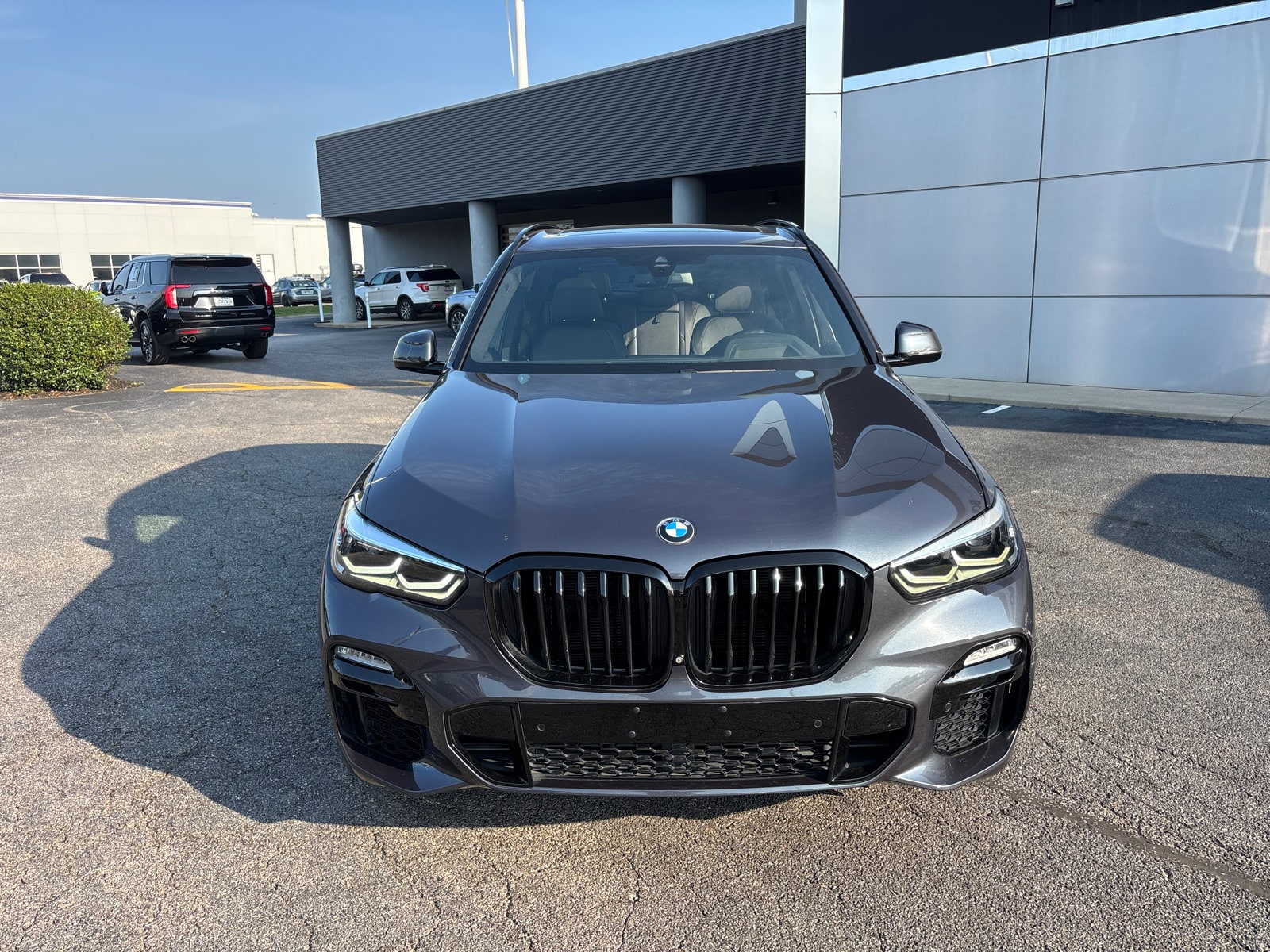 Used 2020 BMW X5 M50i with VIN 5UXJU4C04LLE45924 for sale in Columbus, OH