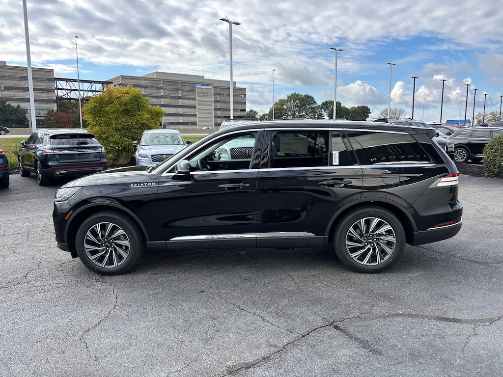 New 2026 Lincoln Aviator Premiere SUV