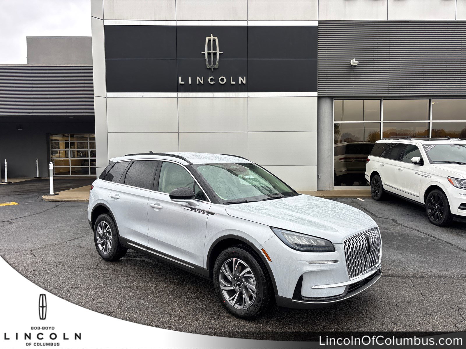 2026 Lincoln Corsair Premiere's photo