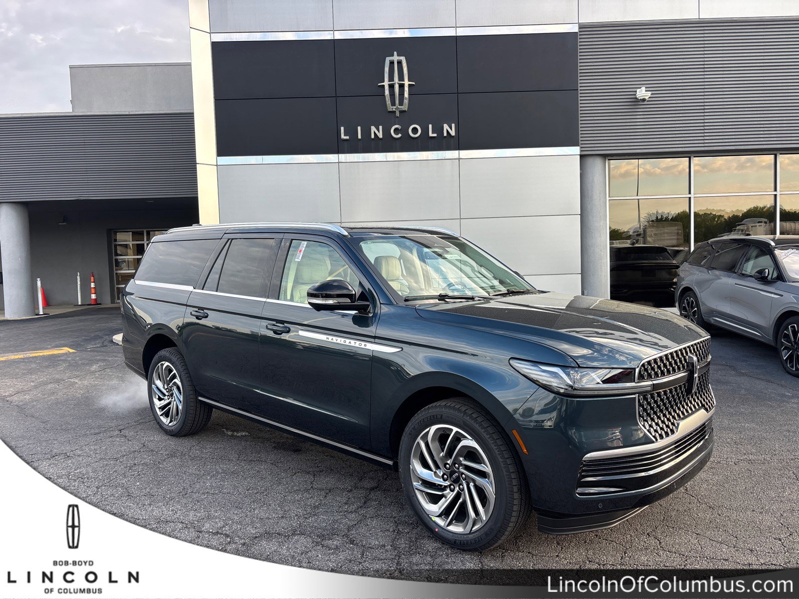 2026 Lincoln Navigator Reserve L 4WD's photo