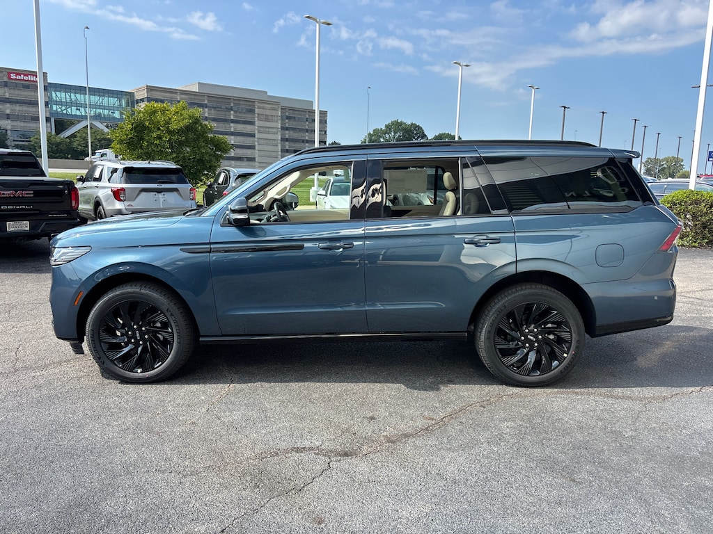 New 2027 Lincoln Navigator Reserve SUV