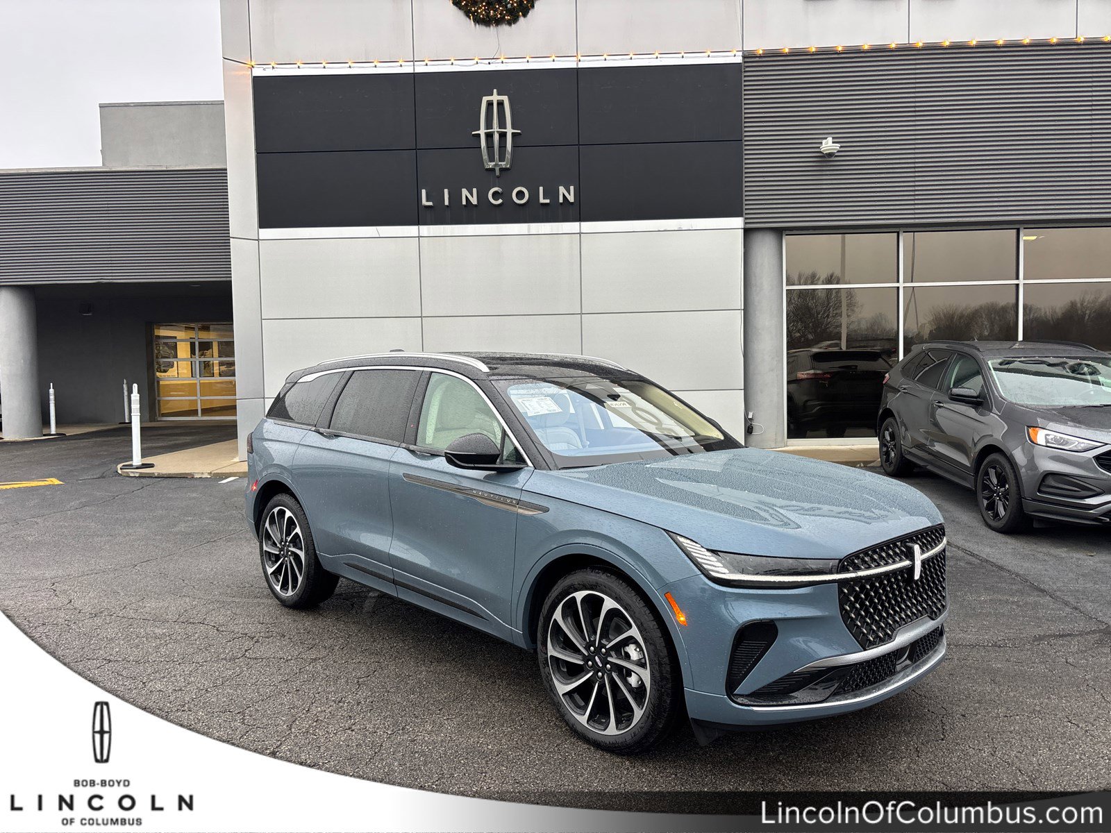 2026 Lincoln Nautilus Black Label's photo