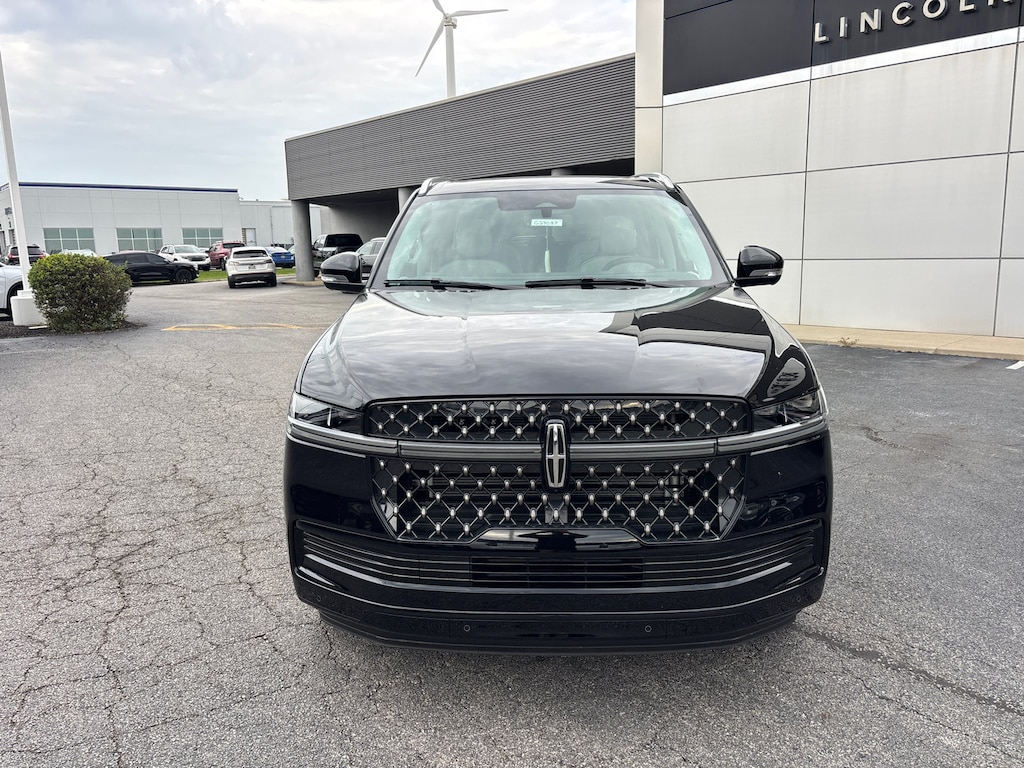 New 2027 Lincoln Navigator Black Label SUV