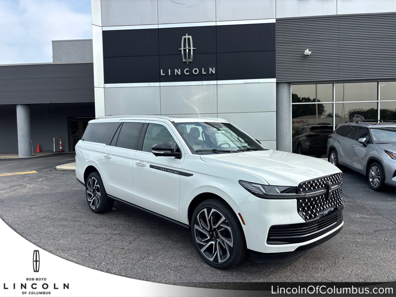 2026 Lincoln Navigator