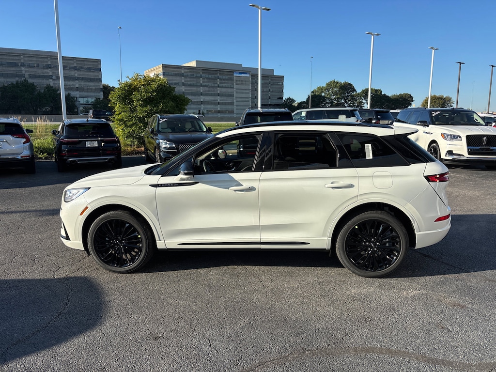 New 2026 Lincoln Corsair Reserve CROSSOVERS