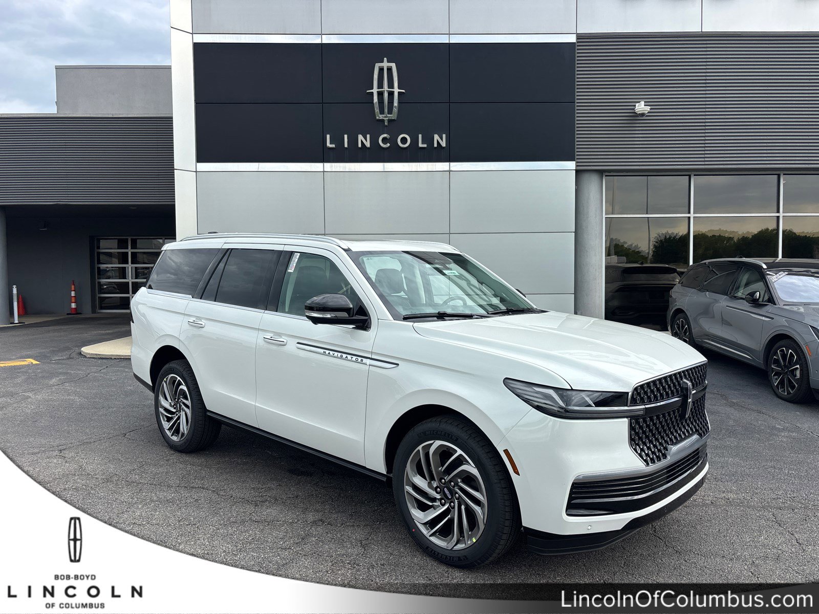 2026 Lincoln Navigator Reserve 4WD's photo