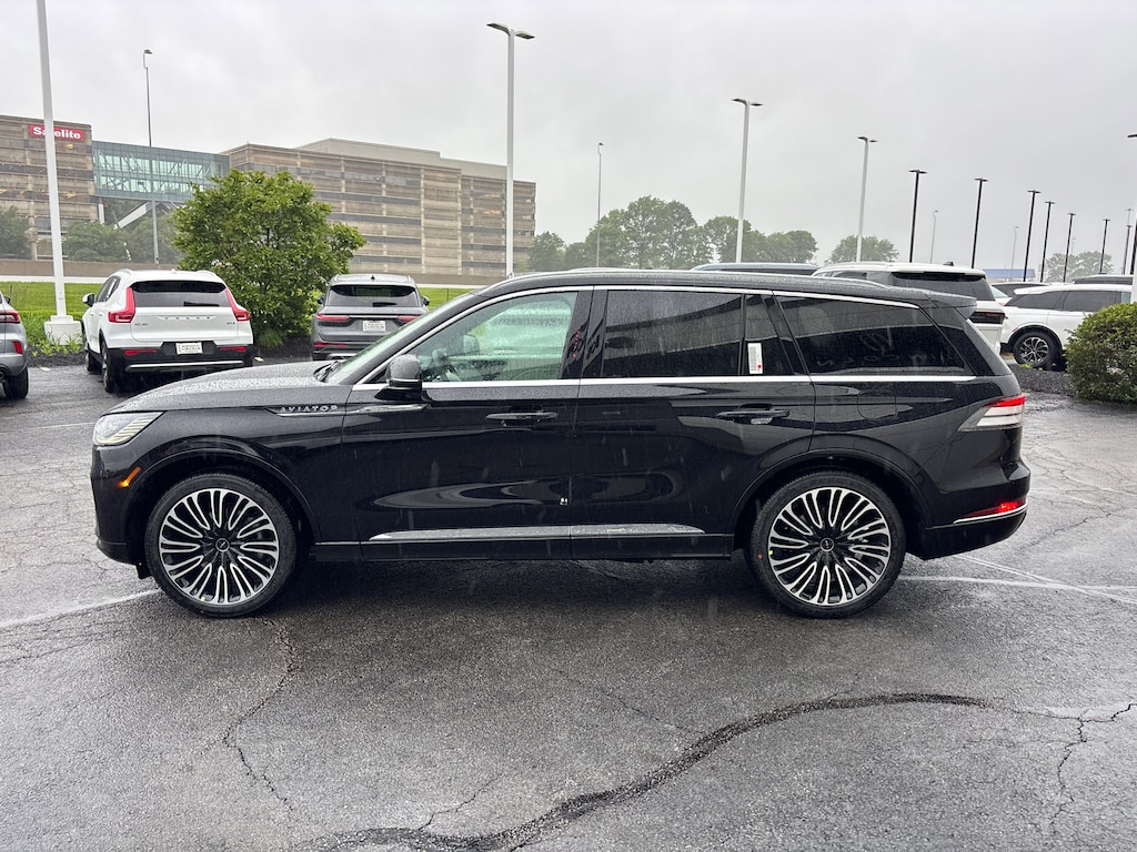 New 2026 Lincoln Aviator Black Label SUV