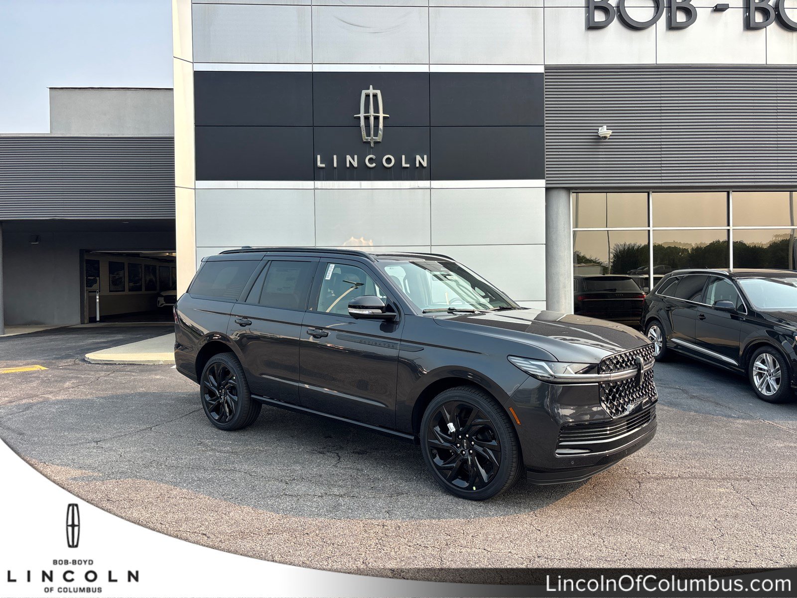 2027 Lincoln Navigator