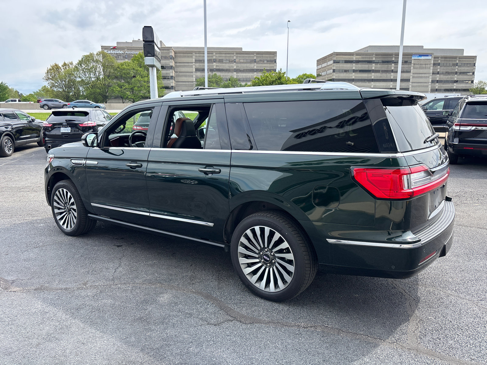 【中古】【未使用】LIVESLINGER YA-ON COMPLETE Used 2021 Lincoln Navigator L For Sale at Bob-Boyd Lincoln