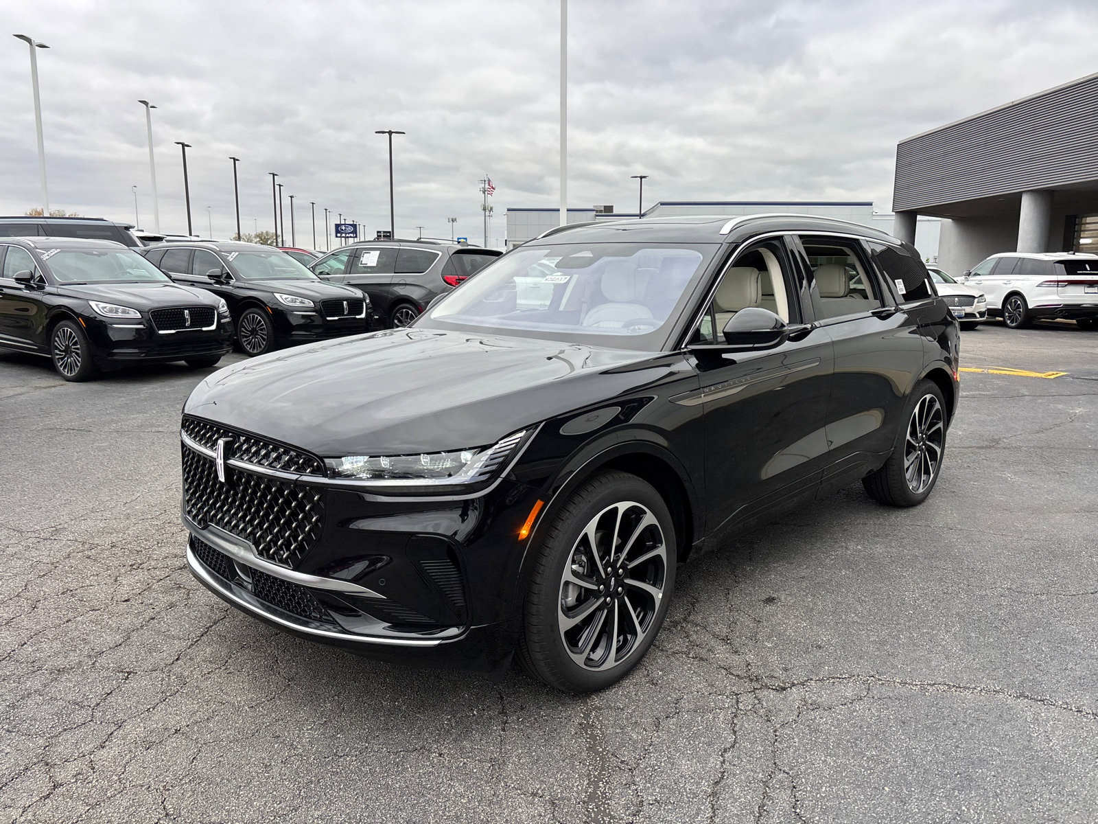 2026 Lincoln Nautilus Black Label - Photo 3