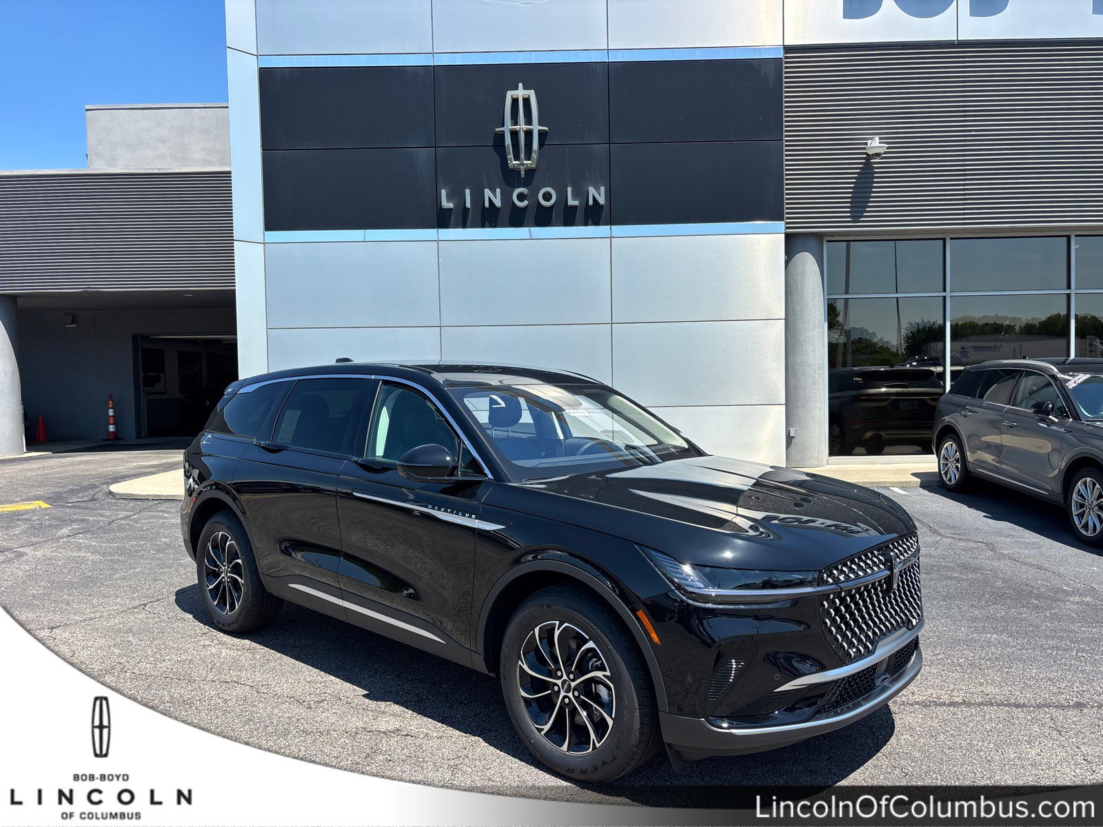 2026 Lincoln Nautilus Premiere AWD's photo
