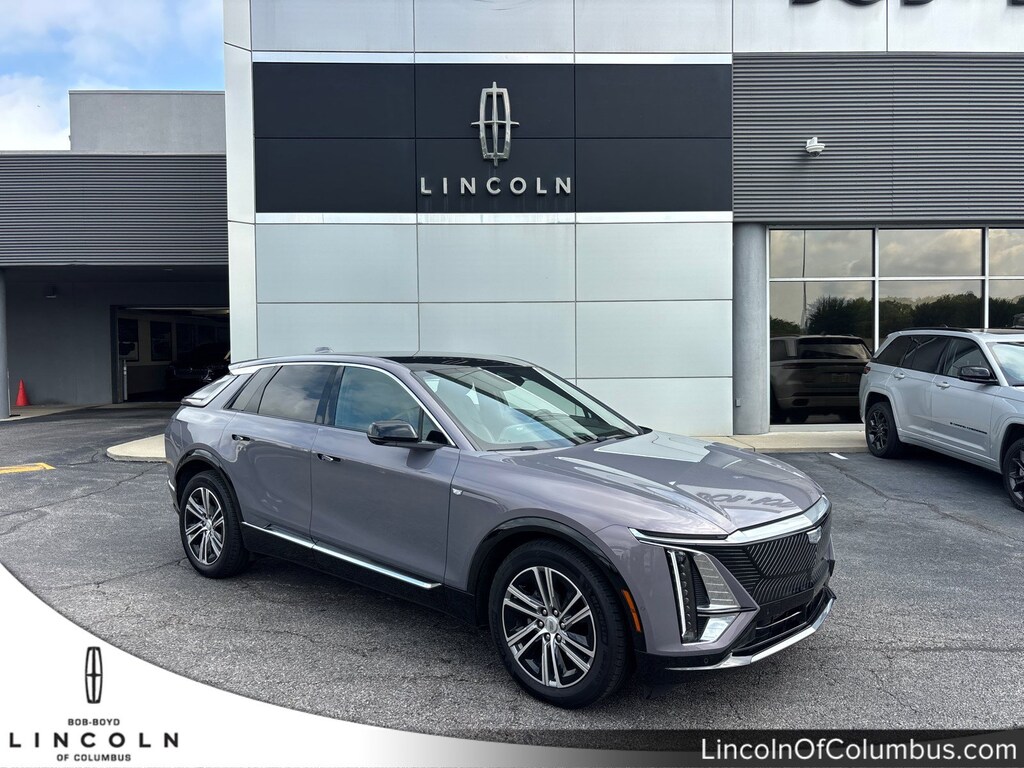 Used 2025 Cadillac Lyriq Luxury SUV