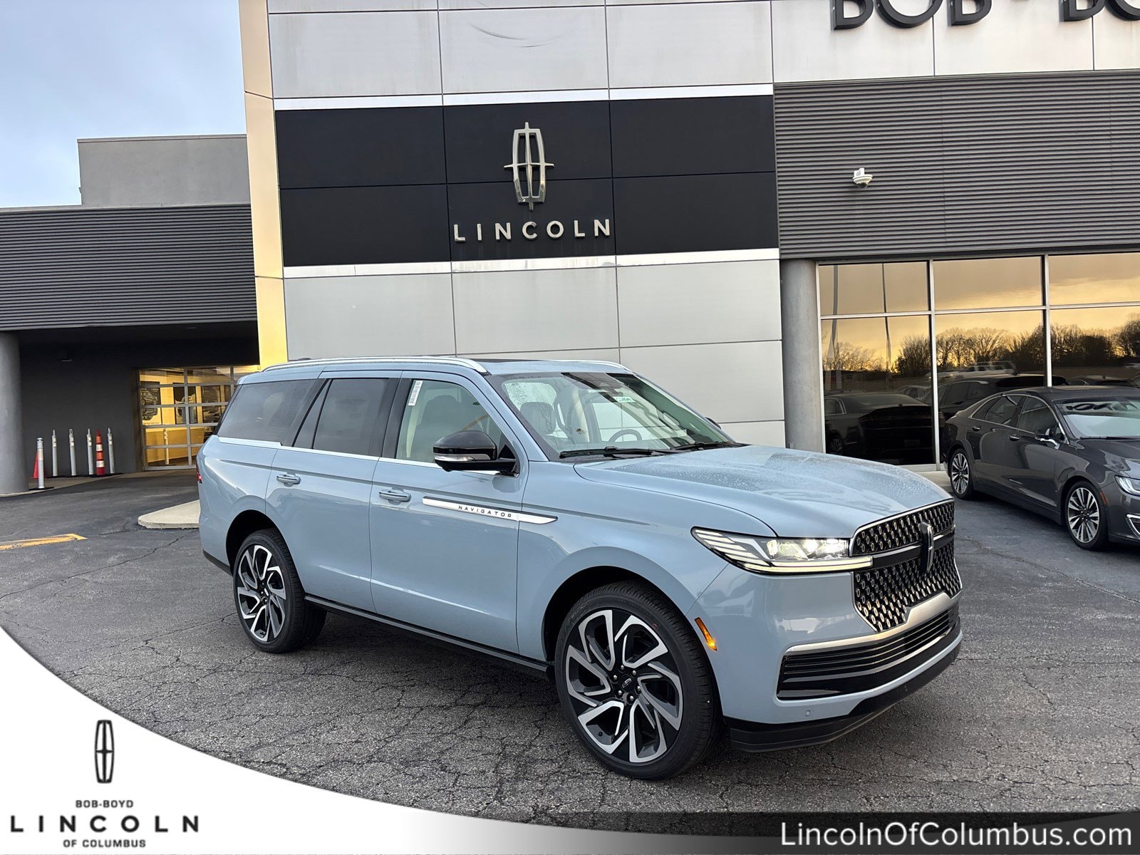 2026 Lincoln Navigator Reserve 4WD's photo