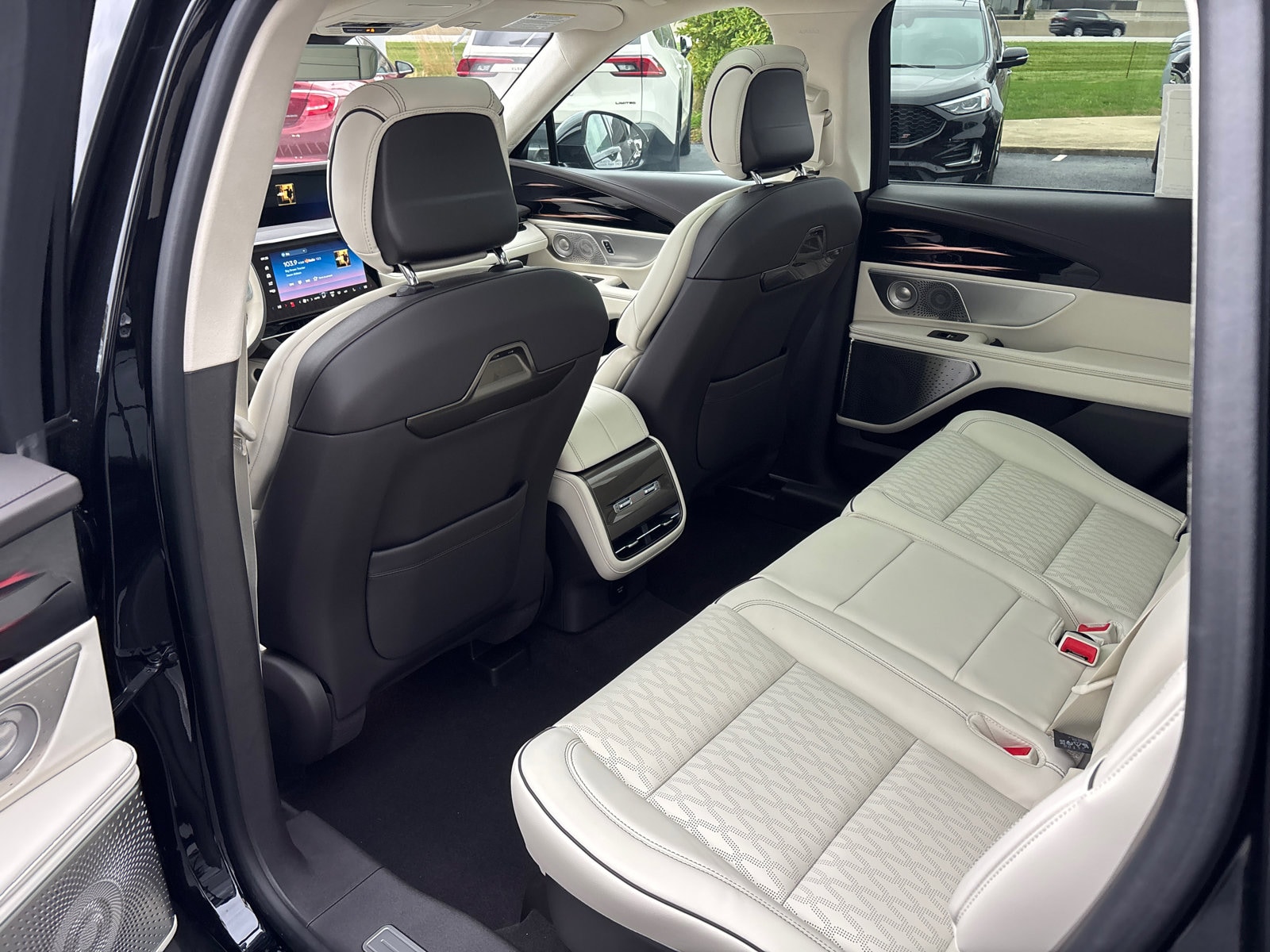 2026 Lincoln Nautilus Black Label - Photo 29
