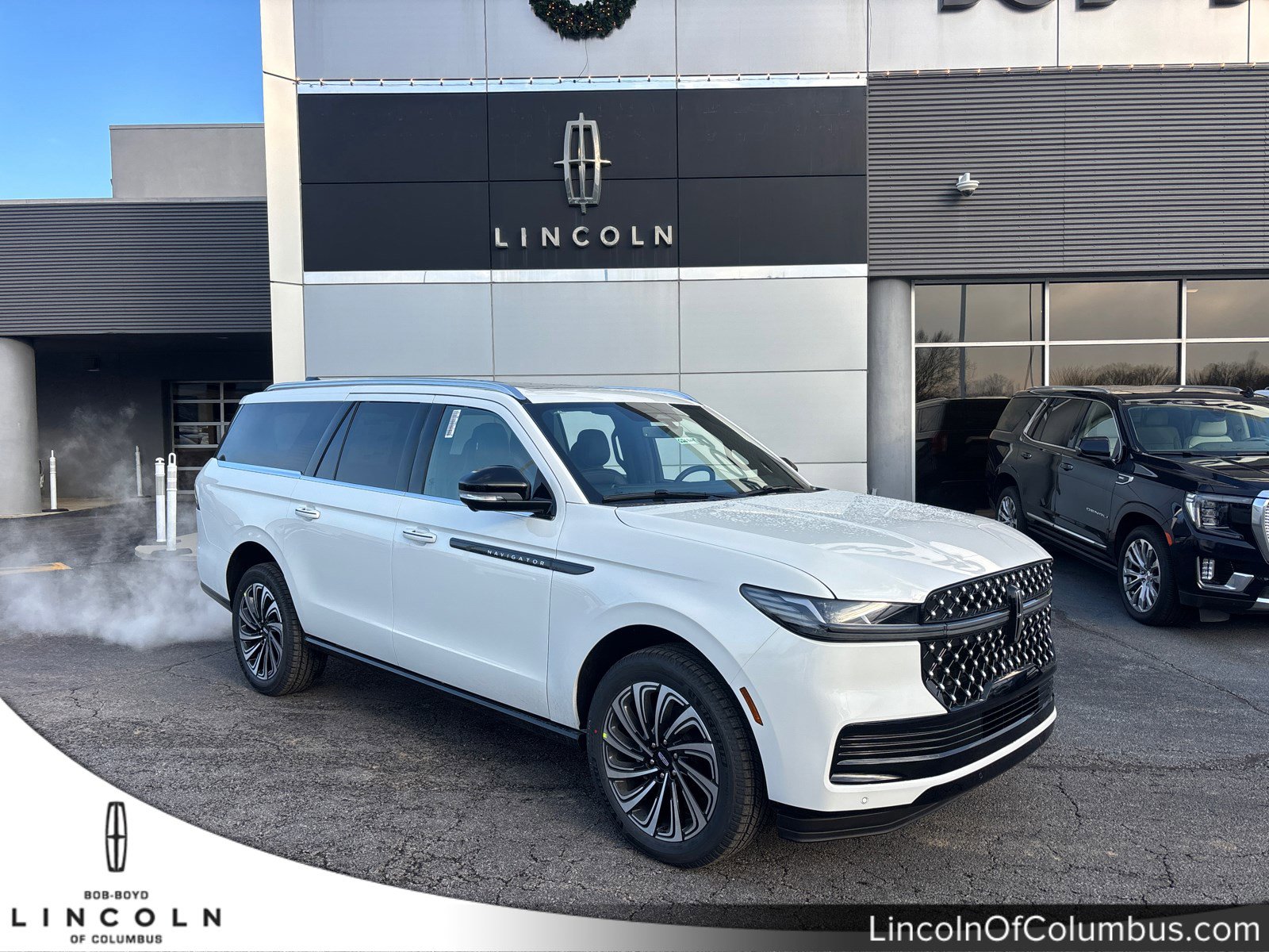 2026 Lincoln Navigator Black Label's photo