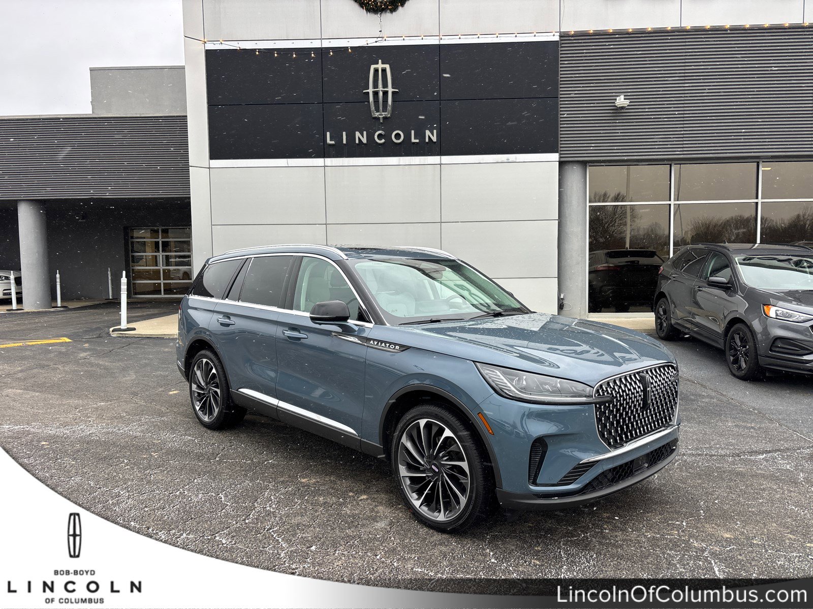 2026 Lincoln Aviator Reserve's photo