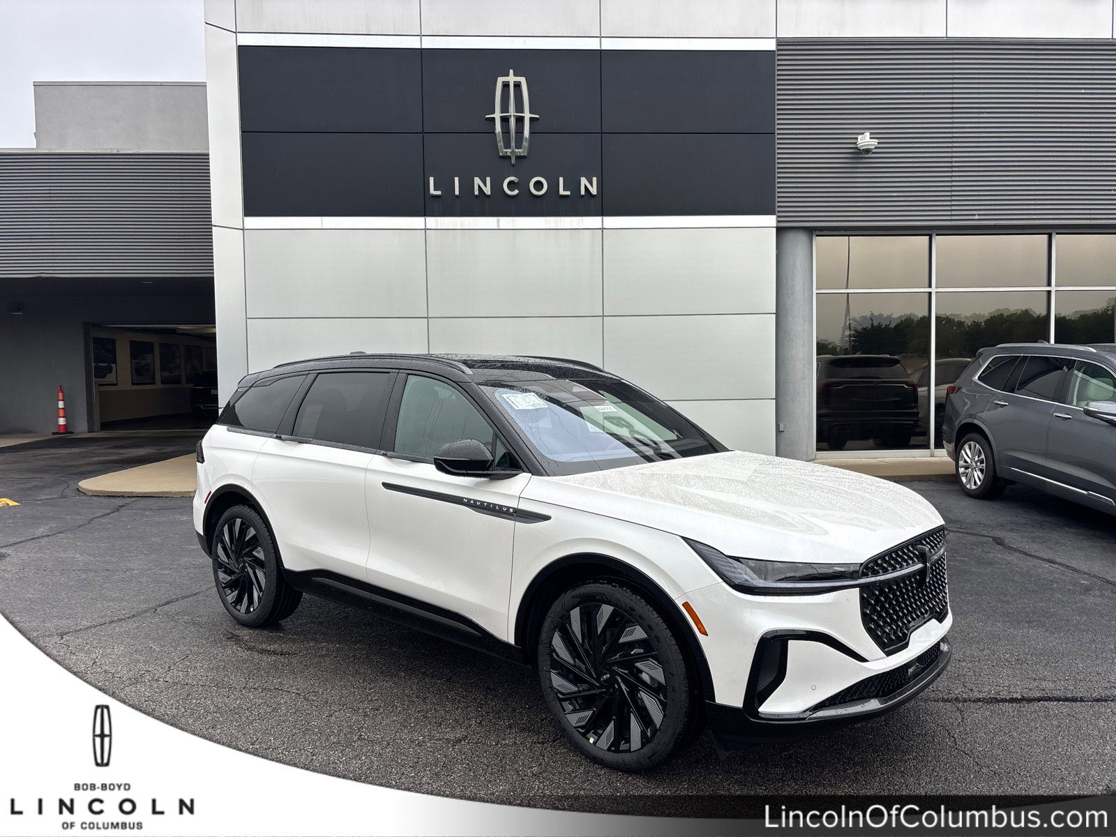 2026 Lincoln Nautilus Reserve AWD's photo
