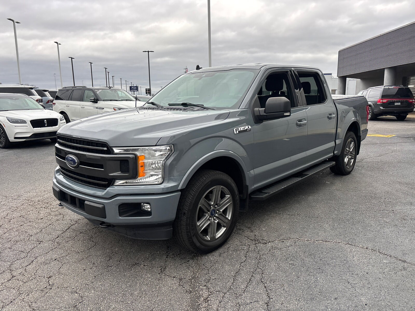 2020 Ford F-150 photo 2