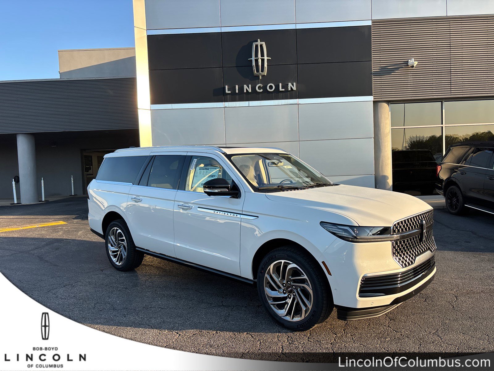 2025 Lincoln Navigator Reserve L's photo