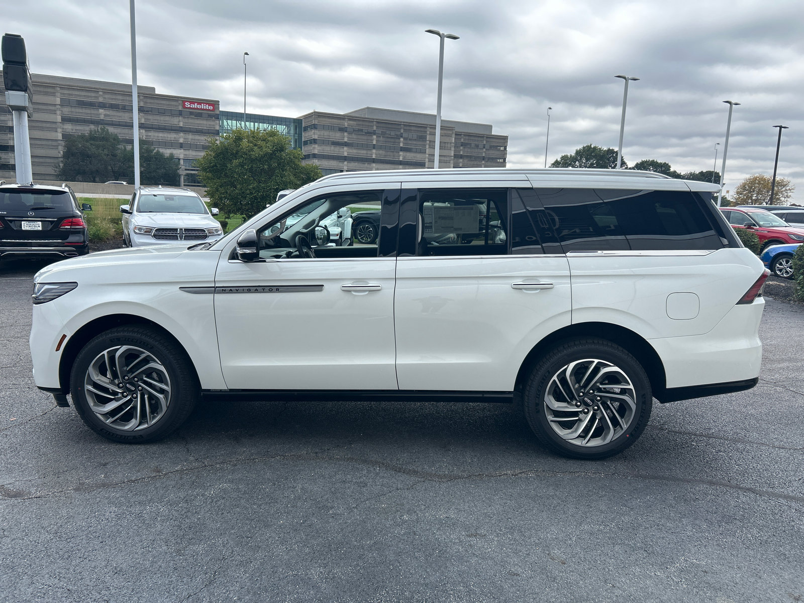 New 2027 Lincoln Navigator Reserve SUV