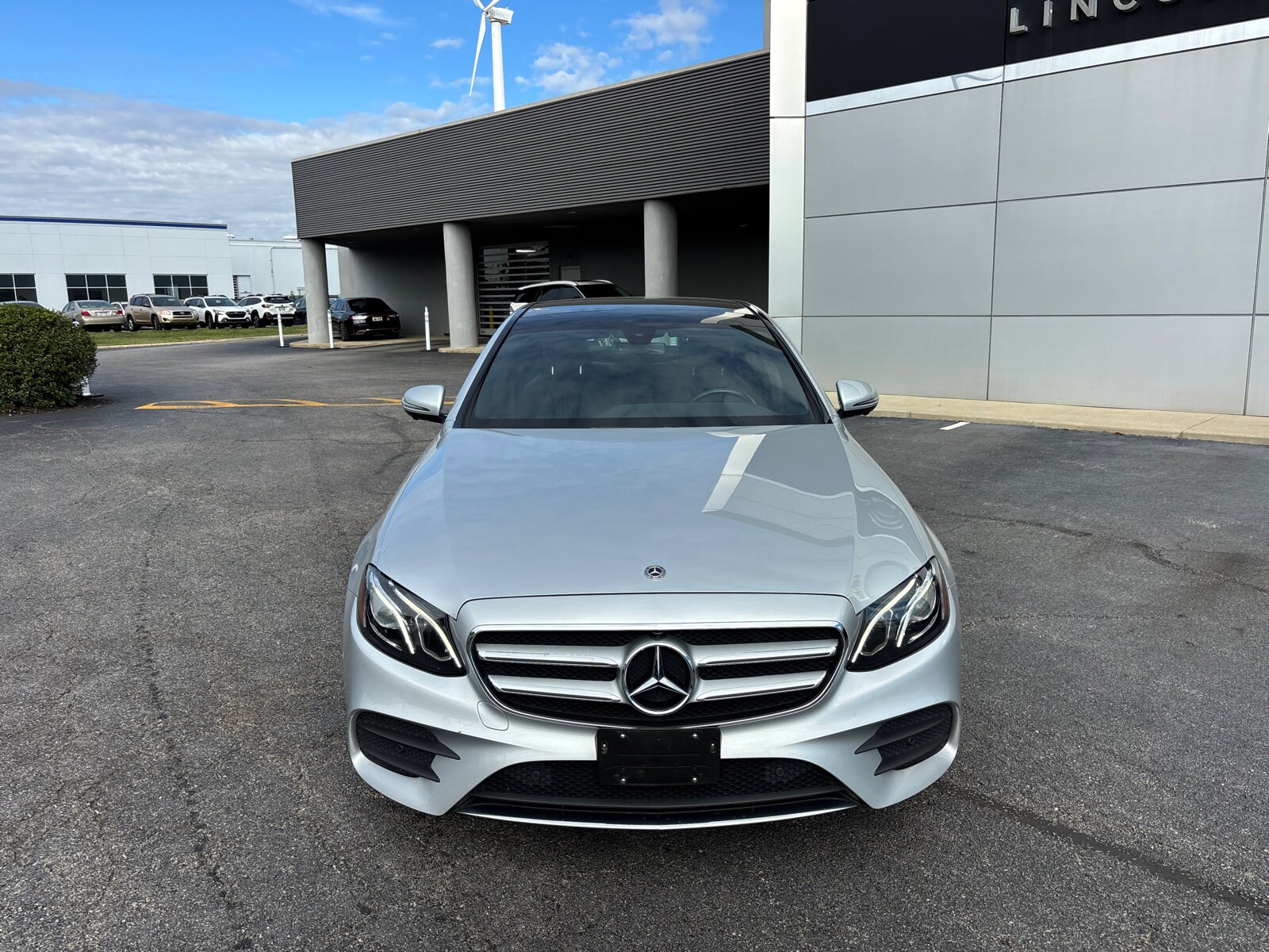 2019 Mercedes Benz E 300 Sedan photo 2