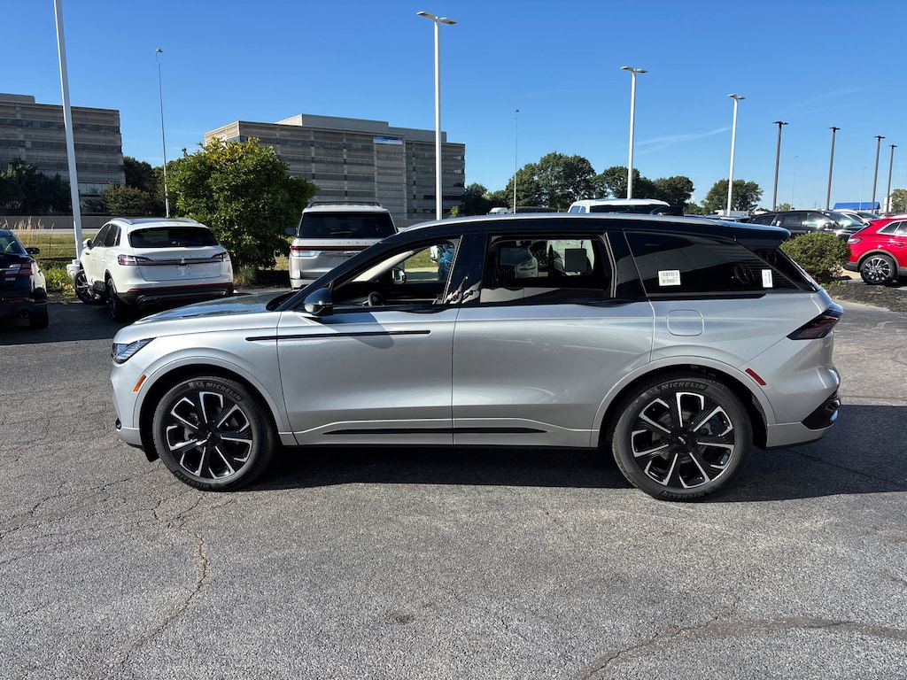 New 2025 Lincoln Nautilus Reserve CROSSOVERS