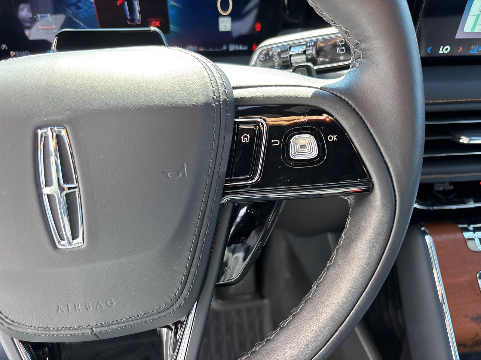 2025 Lincoln Aviator Black Label - Photo 20