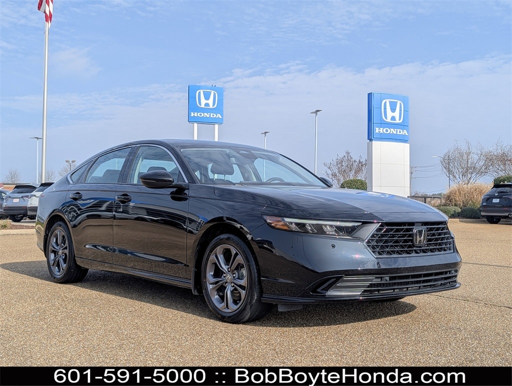 2024 Honda Accord Hybrid EX-L's photo