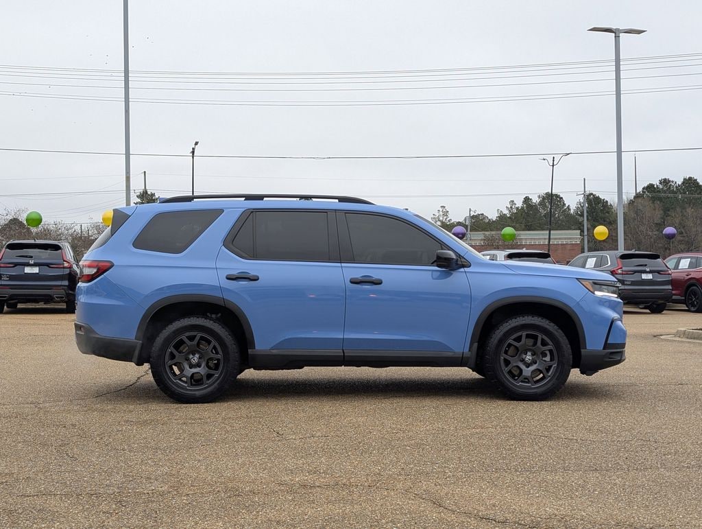 Certified 2025 Honda Pilot TrailSport SUV