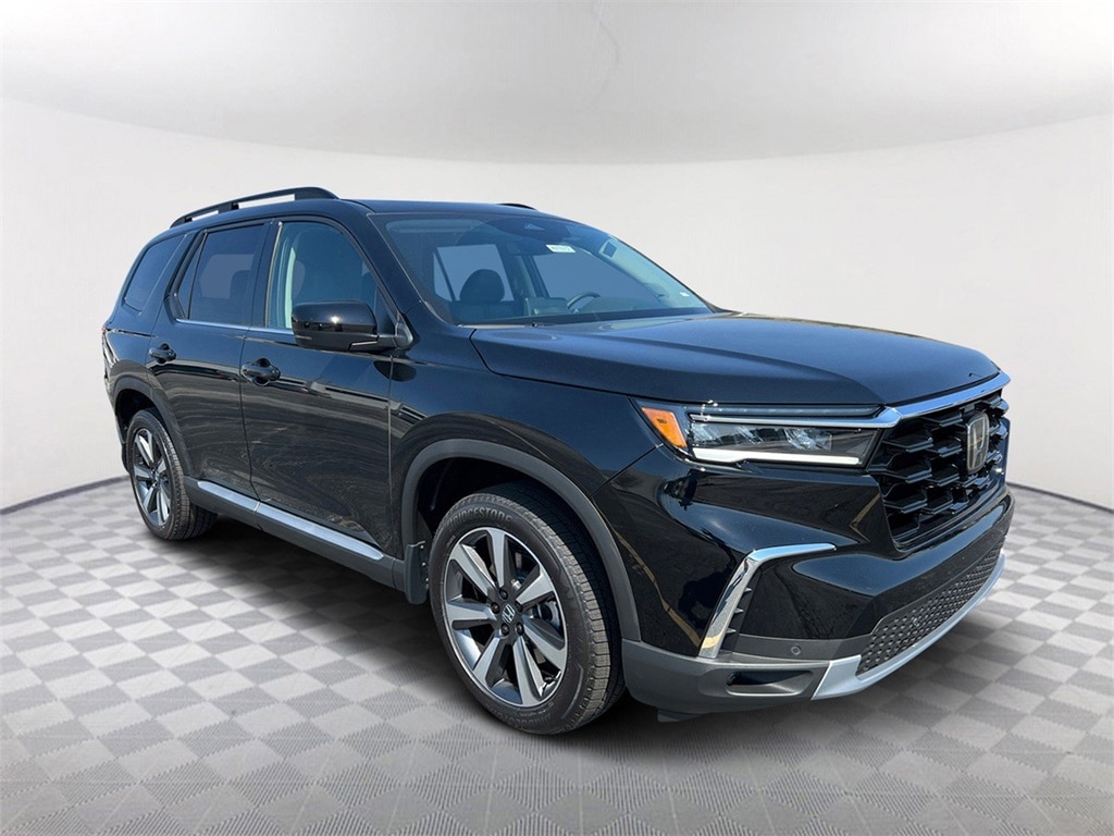 New 2025 Honda Pilot Touring SUV