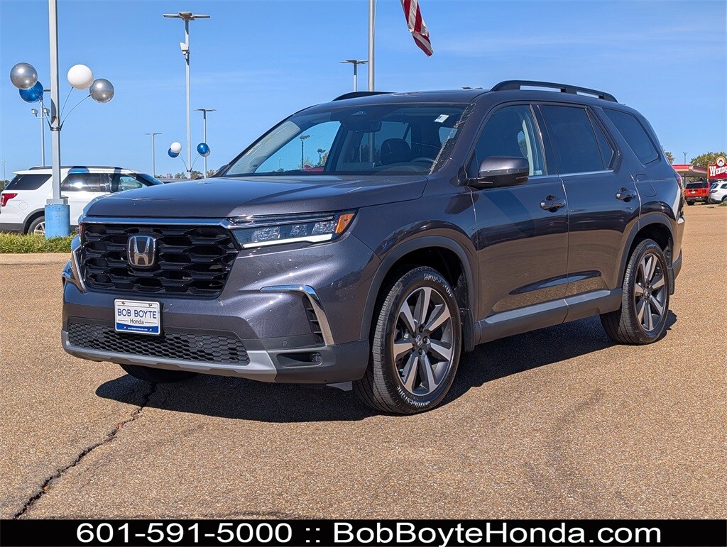 Used 2023 Honda Pilot Touring SUV