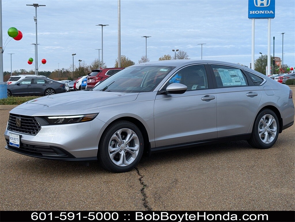 New 2025 Honda Accord LX Sedan