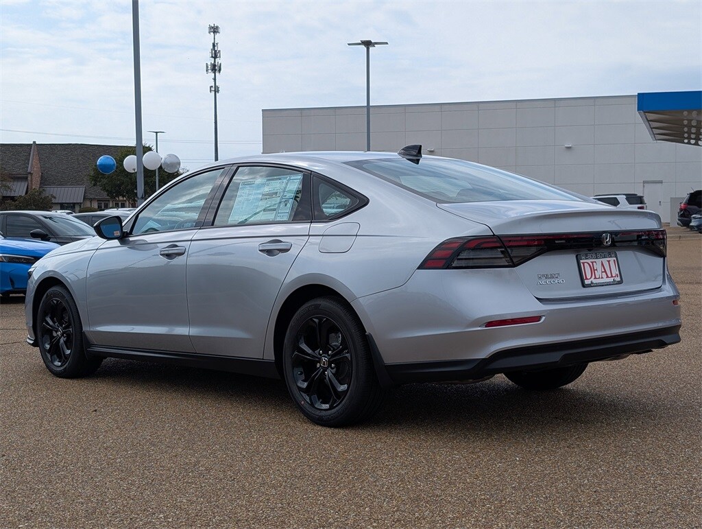 New 2025 Honda Accord SE Sedan