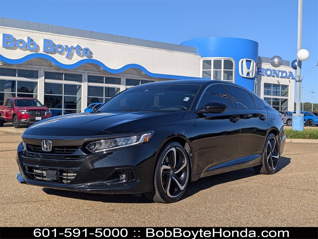 2022 Honda Accord Sport's photo