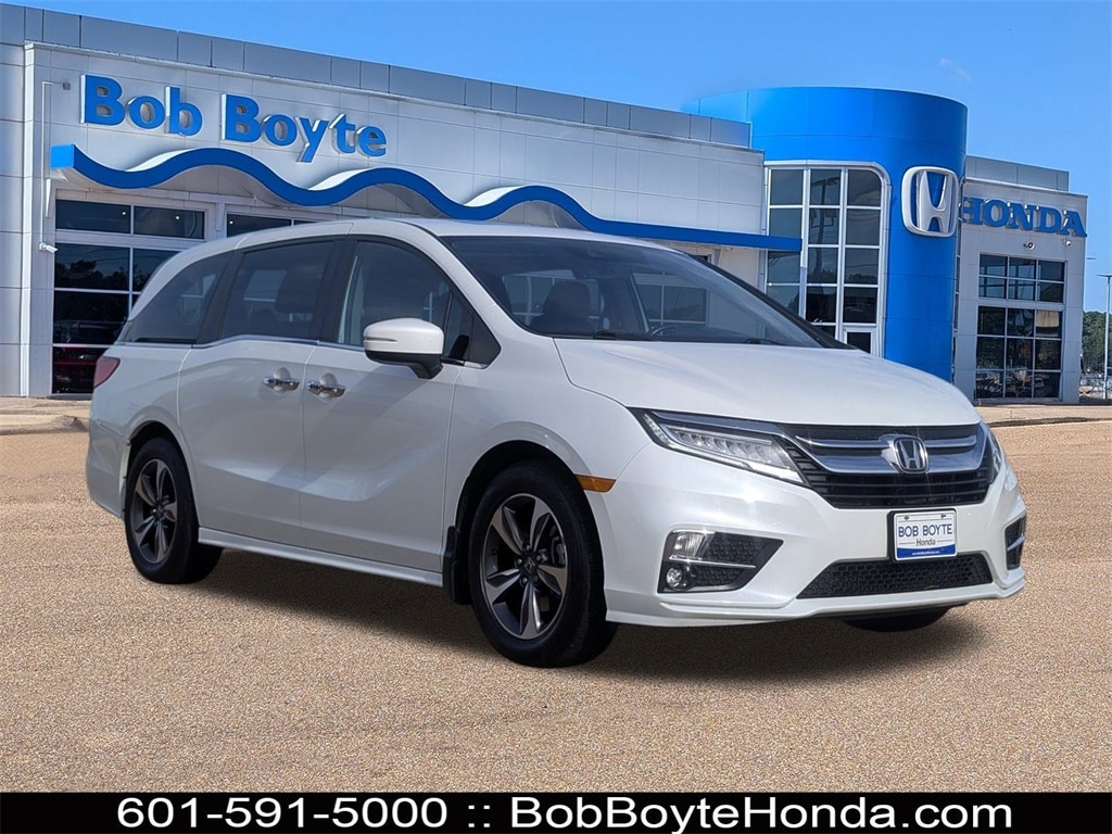 2020 Honda Odyssey Touring's photo