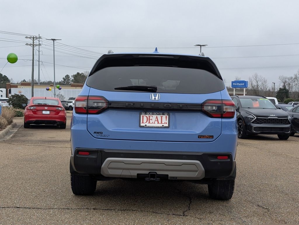 Certified 2025 Honda Pilot TrailSport SUV