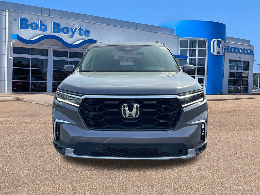 New 2025 Honda Pilot Touring SUV