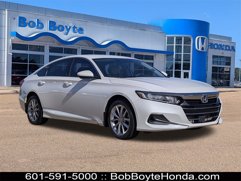 Used 2022 Honda Accord LX Sedan