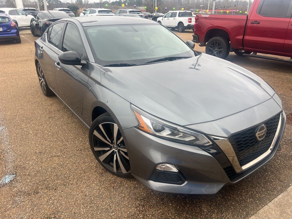 Used 2019 Nissan Altima 2.5 SR Sedan