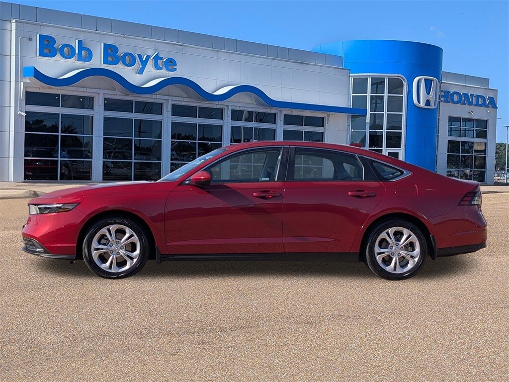 Certified 2023 Honda Accord LX Sedan