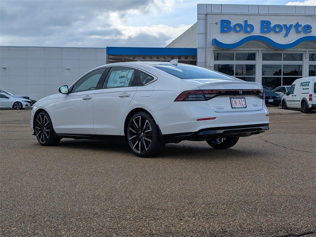 New 2025 Honda Accord Hybrid Touring Sedan