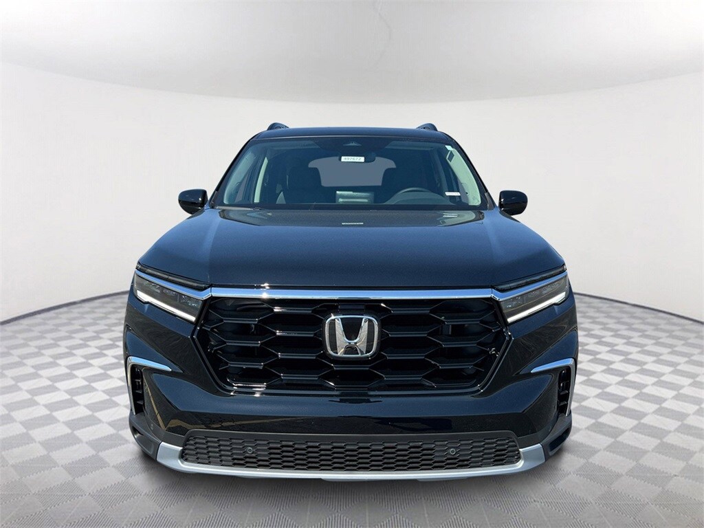 New 2025 Honda Pilot Touring SUV