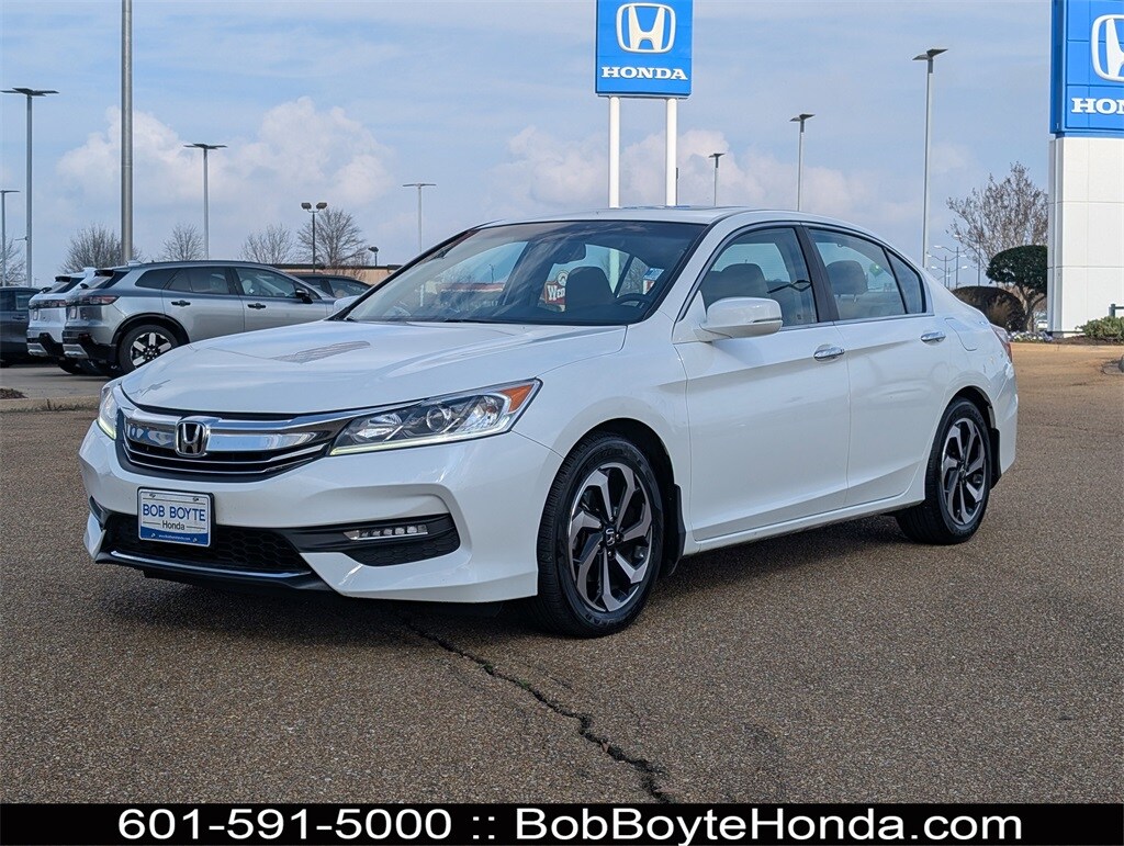 2017 Honda Accord EX-L's photo