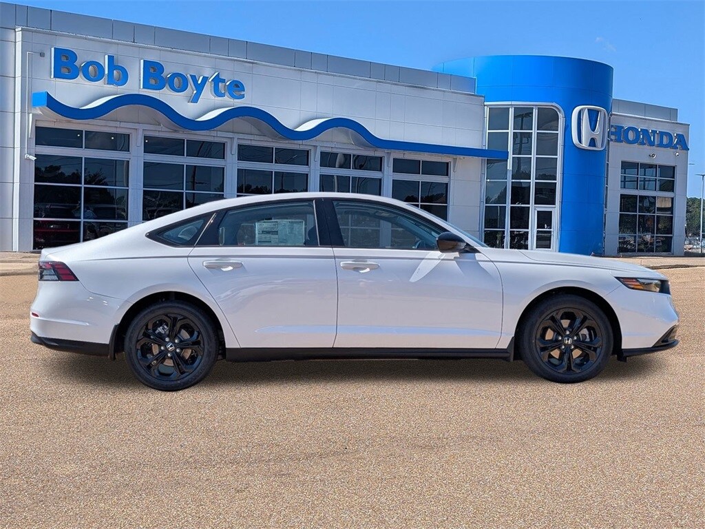 2025 Honda Accord 1.5T SE photo 2