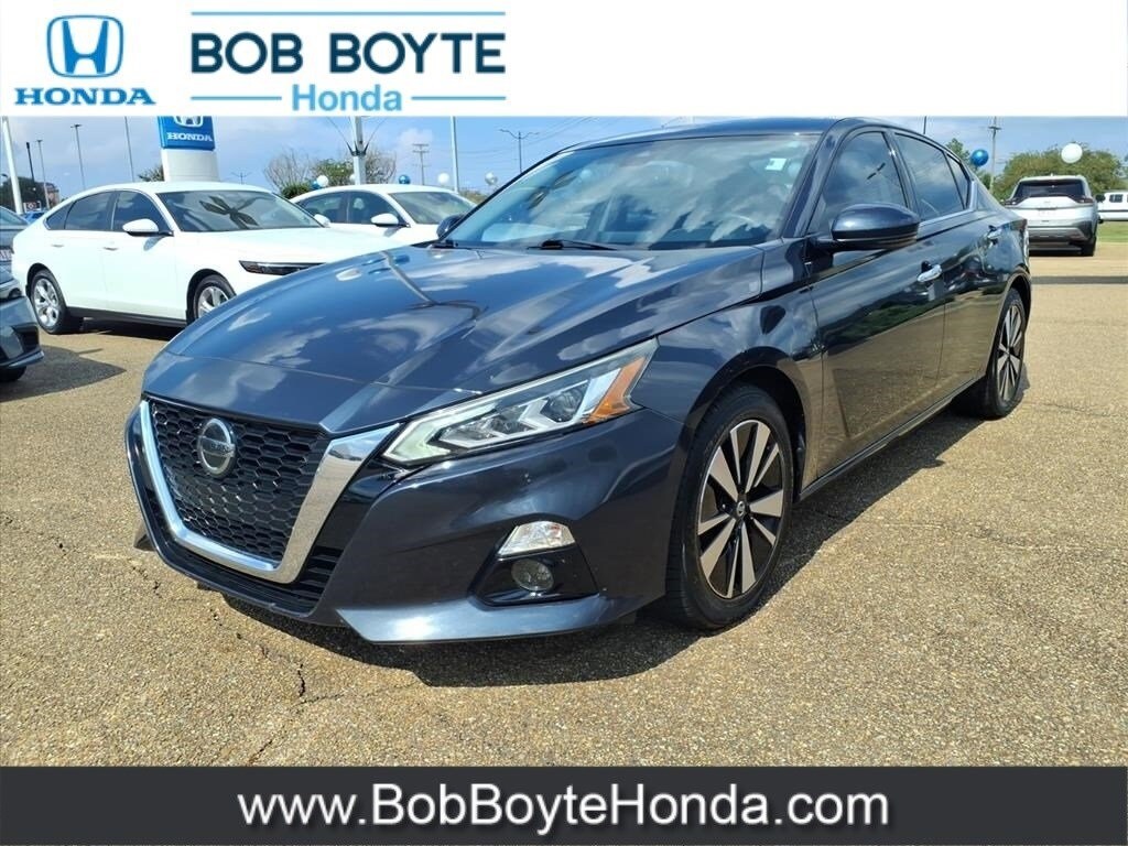 Used 2019 Nissan Altima 2.5 SV Sedan
